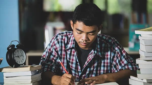 How to Improve Your GPA? [10 Best Tips]