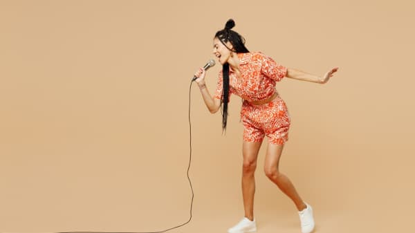 Best vocal coaches for ear training