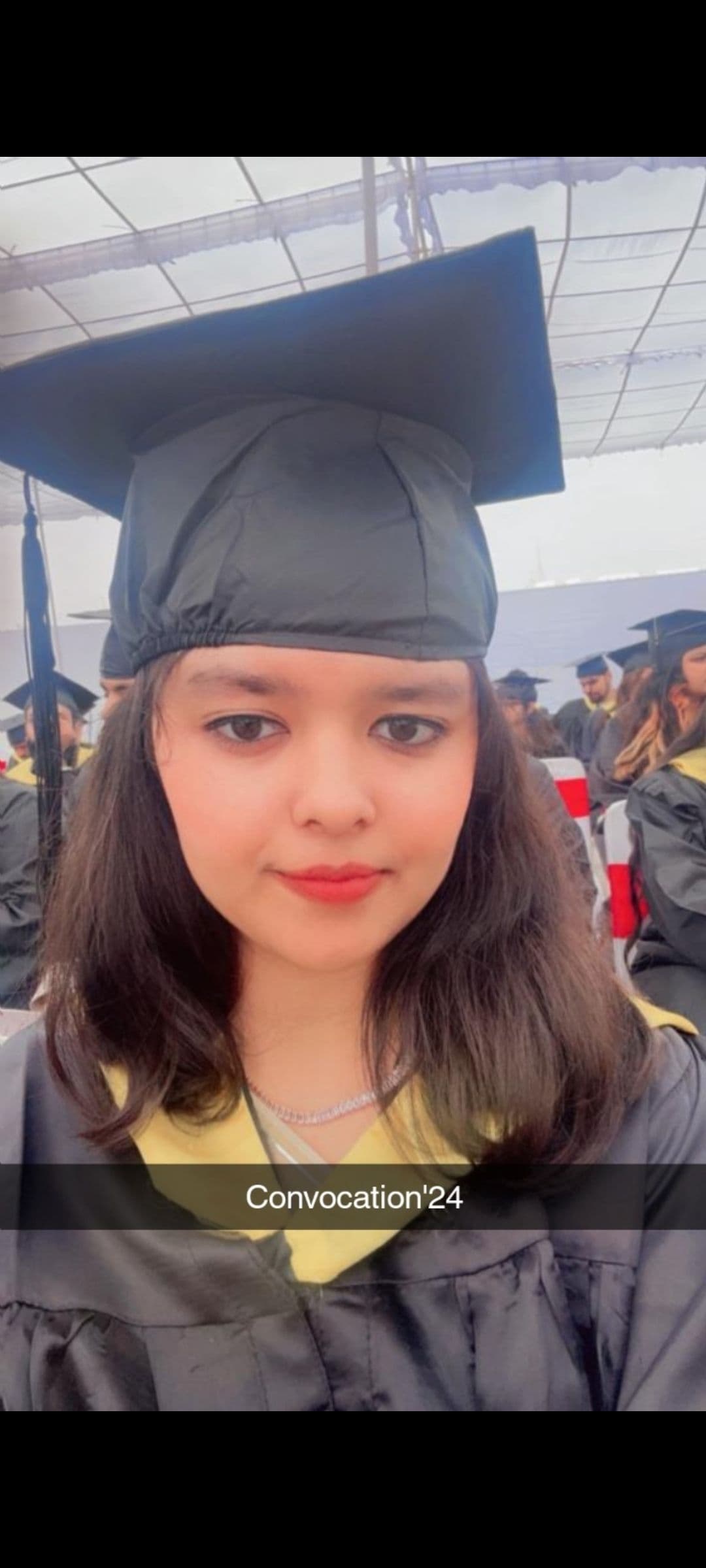 Raunak graduated from Mahatma Gandhi medical College jaipur