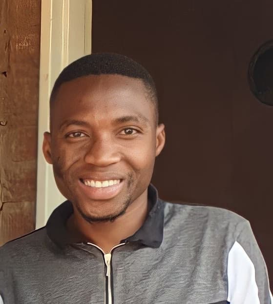 Profile photo of Mcebisi, Mathematics tutor at Wiingy 