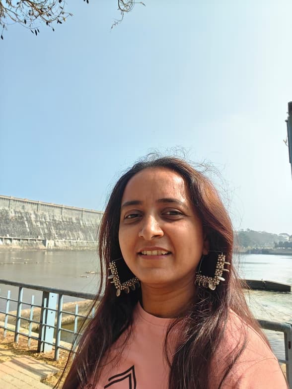 Profile photo of Rupal, Mathematics tutor at Wiingy 