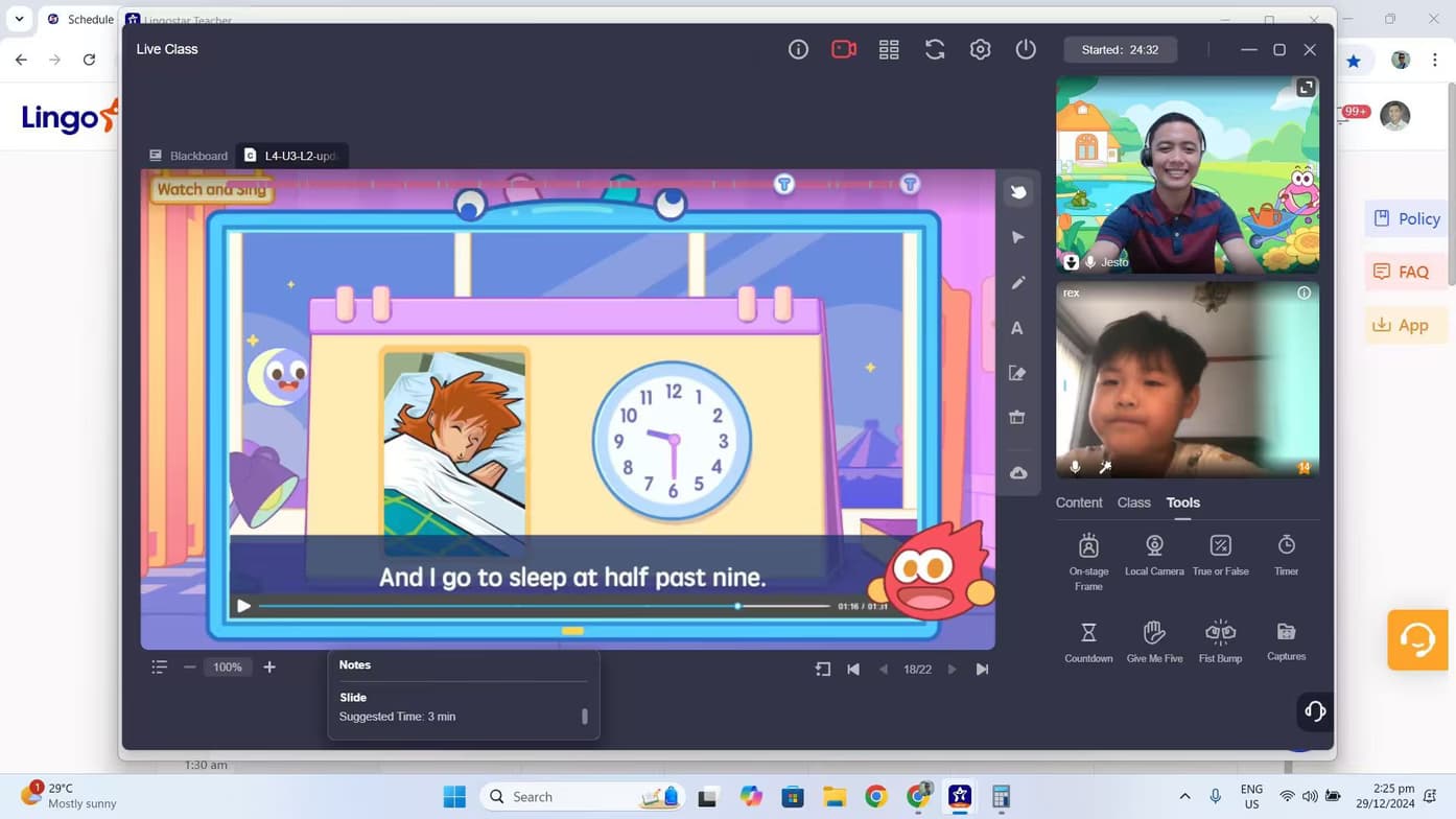 Jestoni conducting a lesson 
