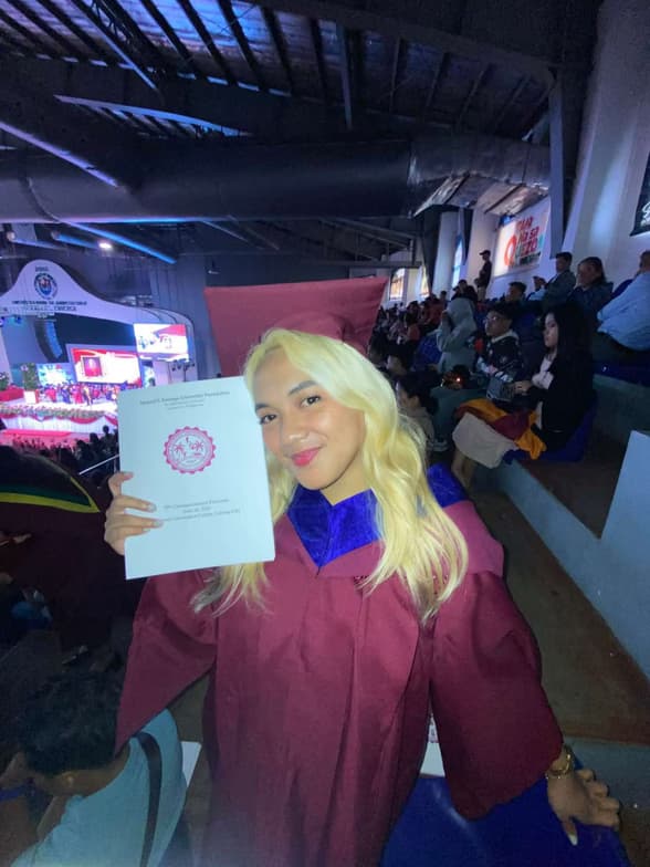 Graduation ceremony photo of Bell 