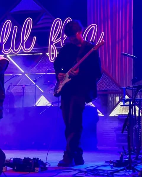 Profile photo of Jon, Guitar tutor at Wiingy 