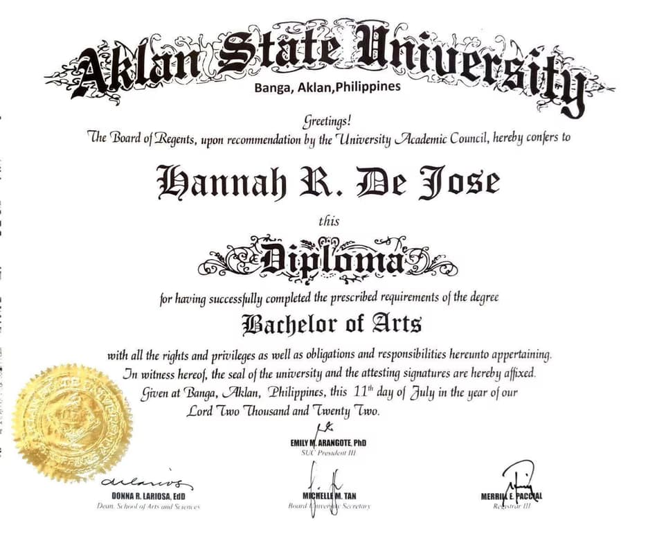 Verified degree or teaching certification of Hannah 