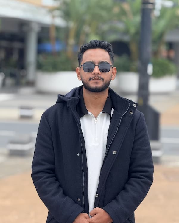 Travel snapshot of Ashish during a trip