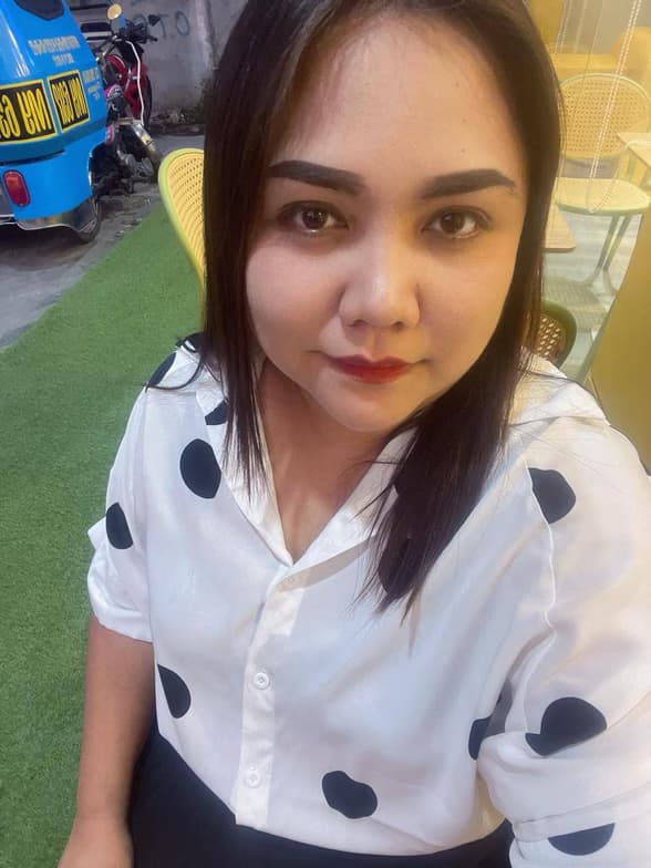 Daicarlenjoying a hobby outside teaching