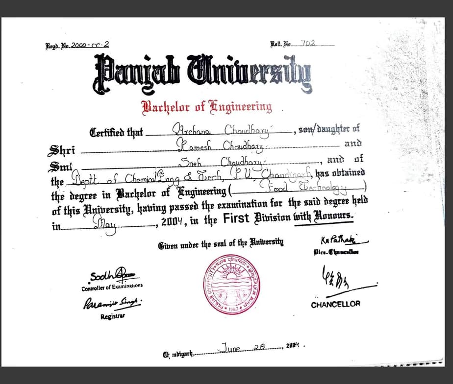 Verified degree or teaching certification of ARCHANA 