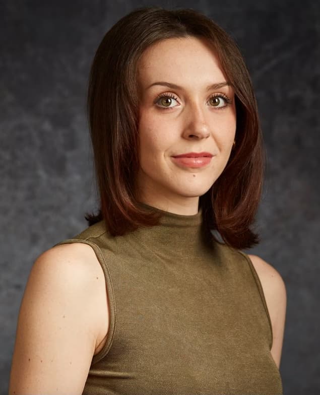 Profile photo of MacKenzie, Singing tutor at Wiingy 