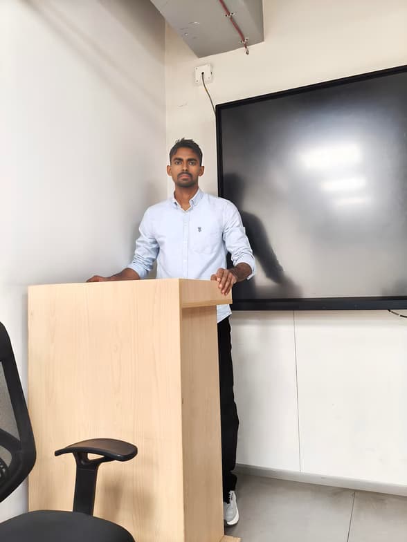 Profile photo of Rohit, Mathematics tutor at Wiingy