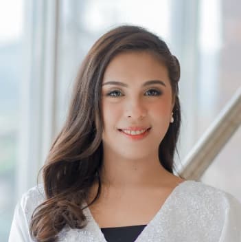 Profile photo of Brenda, English tutor at Wiingy 