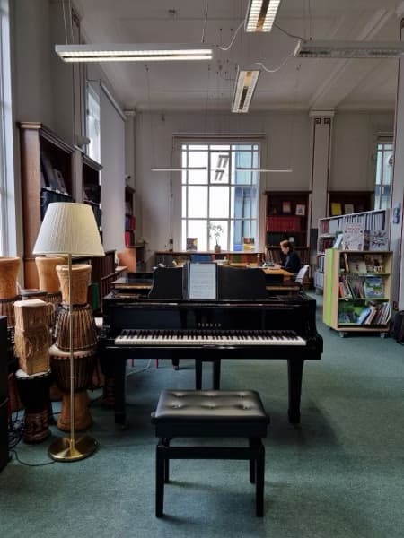 Digital pen-tab teaching notes by Mahya 