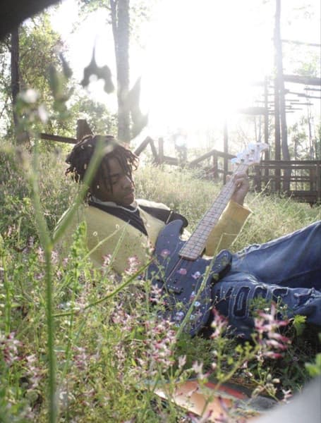 Profile photo of Joseph, Guitar tutor at Wiingy 