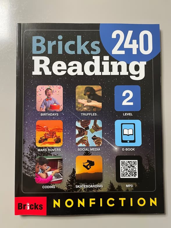 English learning materials by Ariane