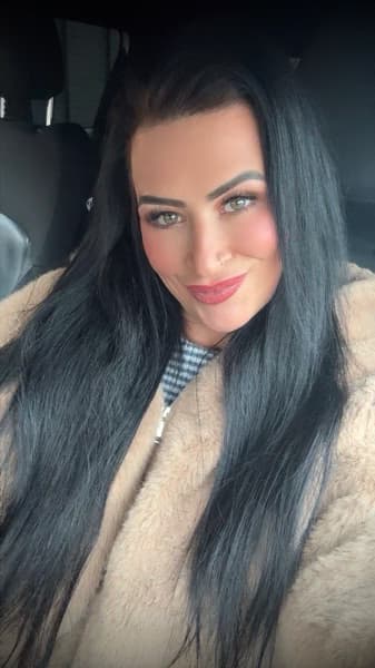 Profile photo of Lucy , Singing tutor at Wiingy 