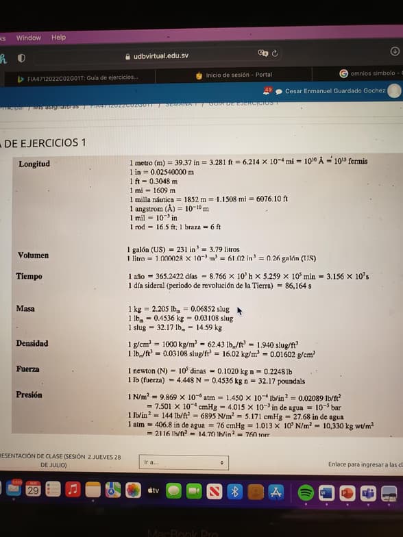 Live performance with Spanish by Cesar 