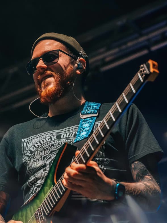 Profile photo of Marat, Guitar tutor at Wiingy 