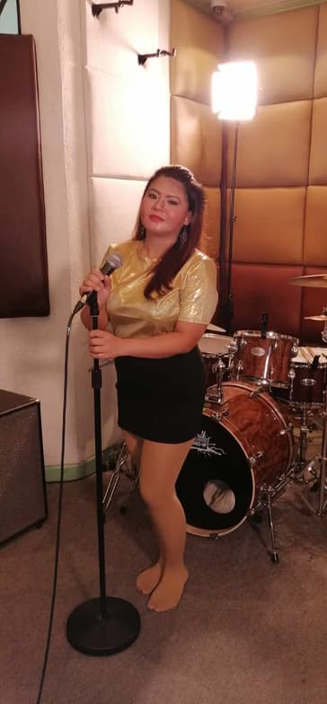 Profile photo of Daisylyn , Singing tutor at Wiingy 