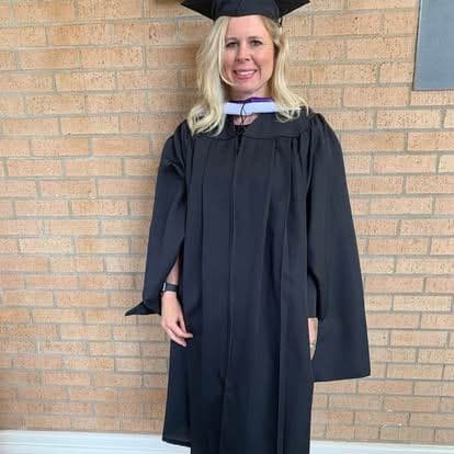 Graduation ceremony photo of Karen 