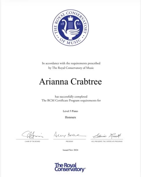 Verified degree or teaching certification of Arianna 