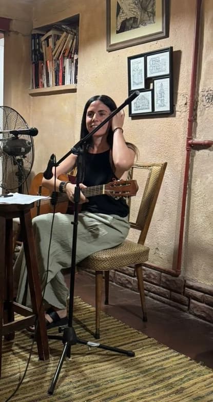 Casual photos of Inés, Wiingy tutor 