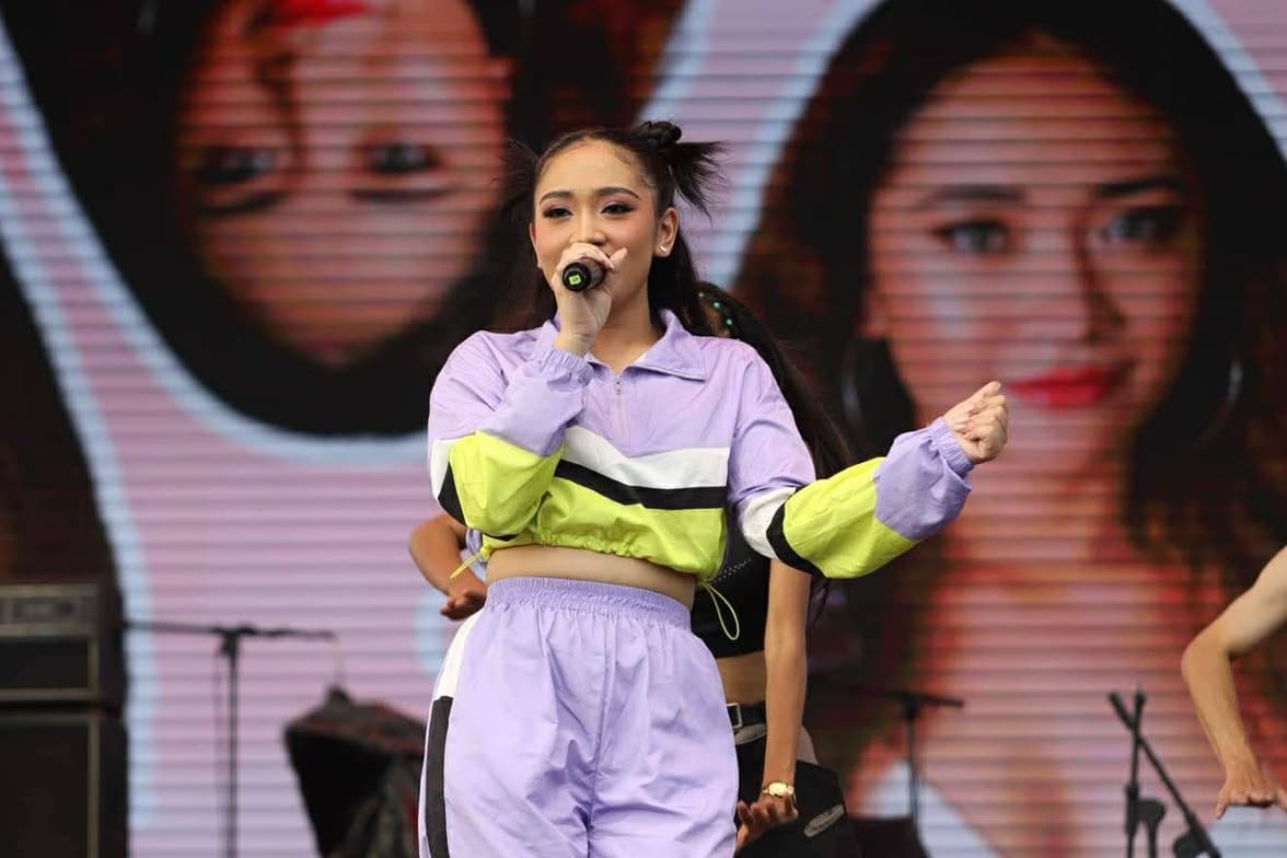 Digital pen-tab teaching notes by Jean