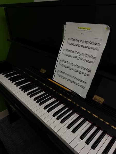 Piano learning materials by Cynthia 