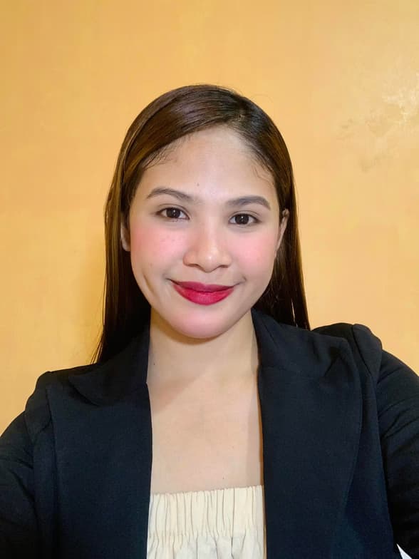 Profile photo of Marvelyn, English tutor at Wiingy 