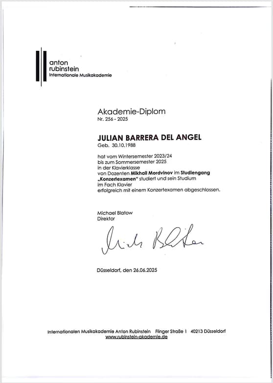 Verified degree or teaching certification of Julian