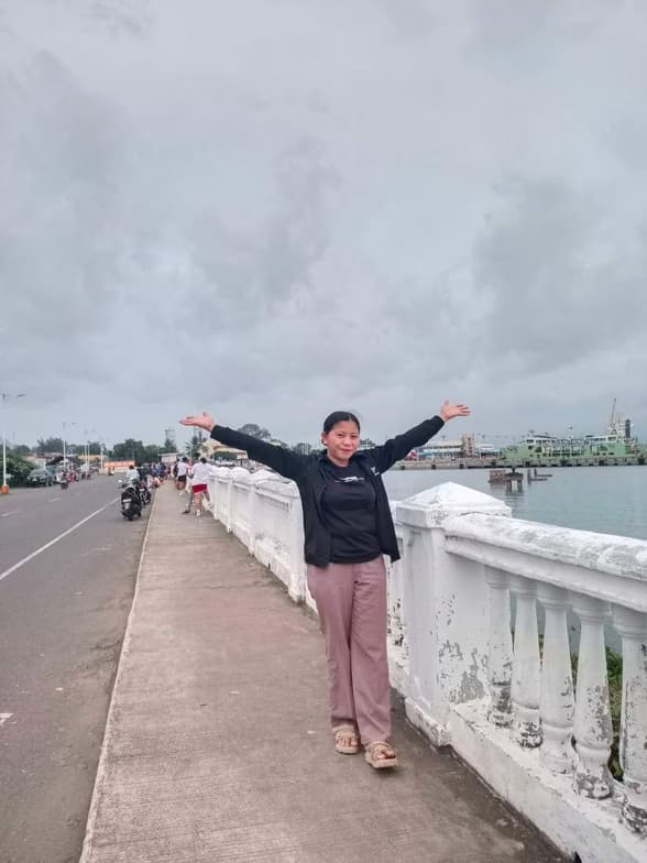 Travel snapshot of Angel during a trip 