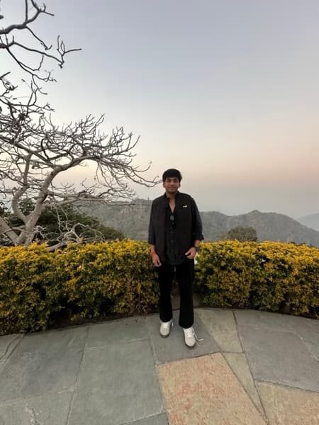 Profile photo of Harshit, Mathematics tutor at Wiingy 