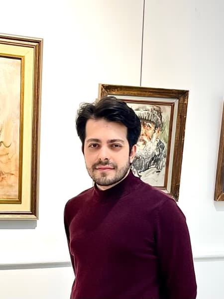 Profile photo of Arman, Piano tutor at Wiingy 