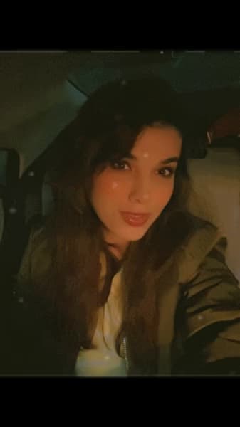 Profile photo of Farah, Piano tutor at Wiingy 