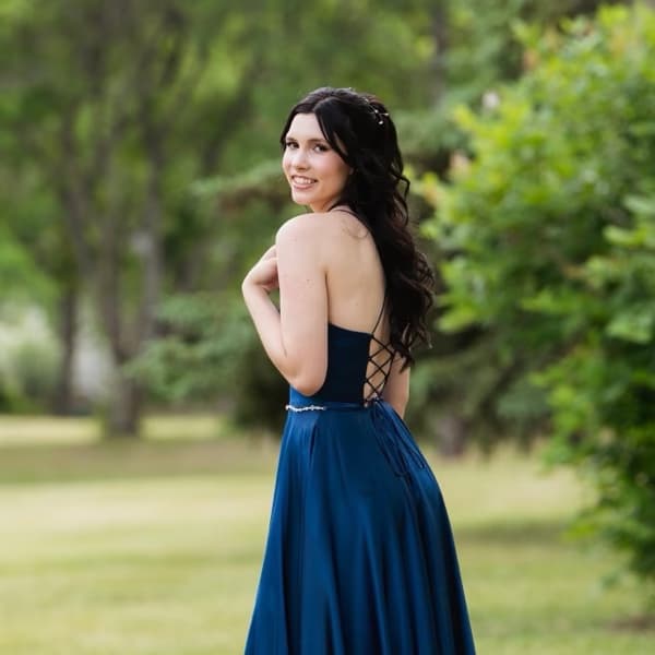 Profile photo of Aubrey , Singing tutor at Wiingy 