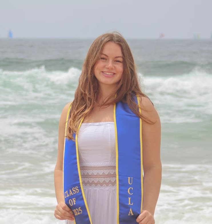 Profile photo of Madeleine, Biology tutor at Wiingy 