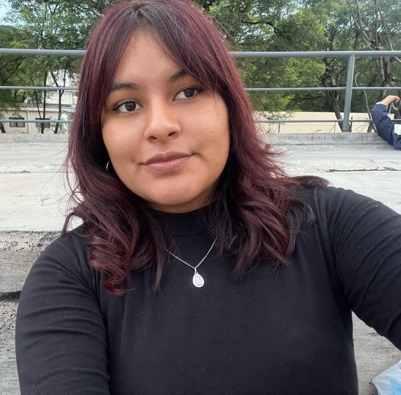 Profile photo of Antonella, Spanish tutor at Wiingy 