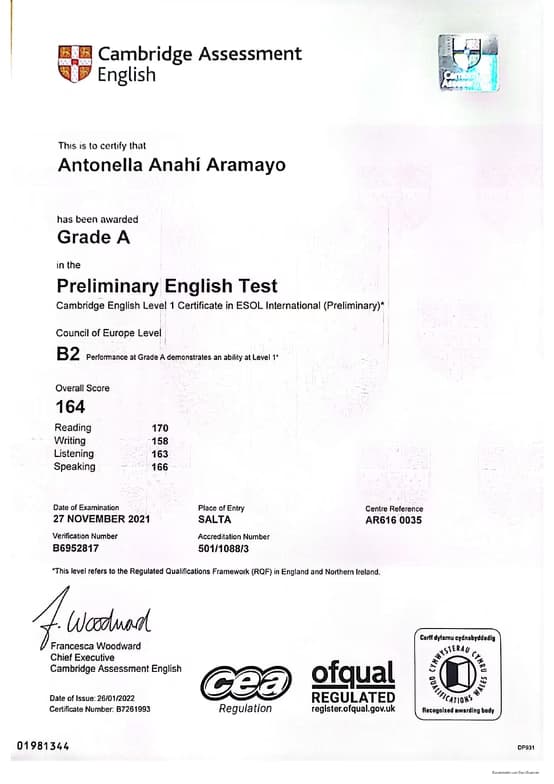 Verified degree or teaching certification of Antonella 