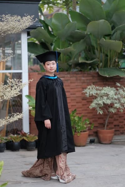 Graduation ceremony photo of Jannette 