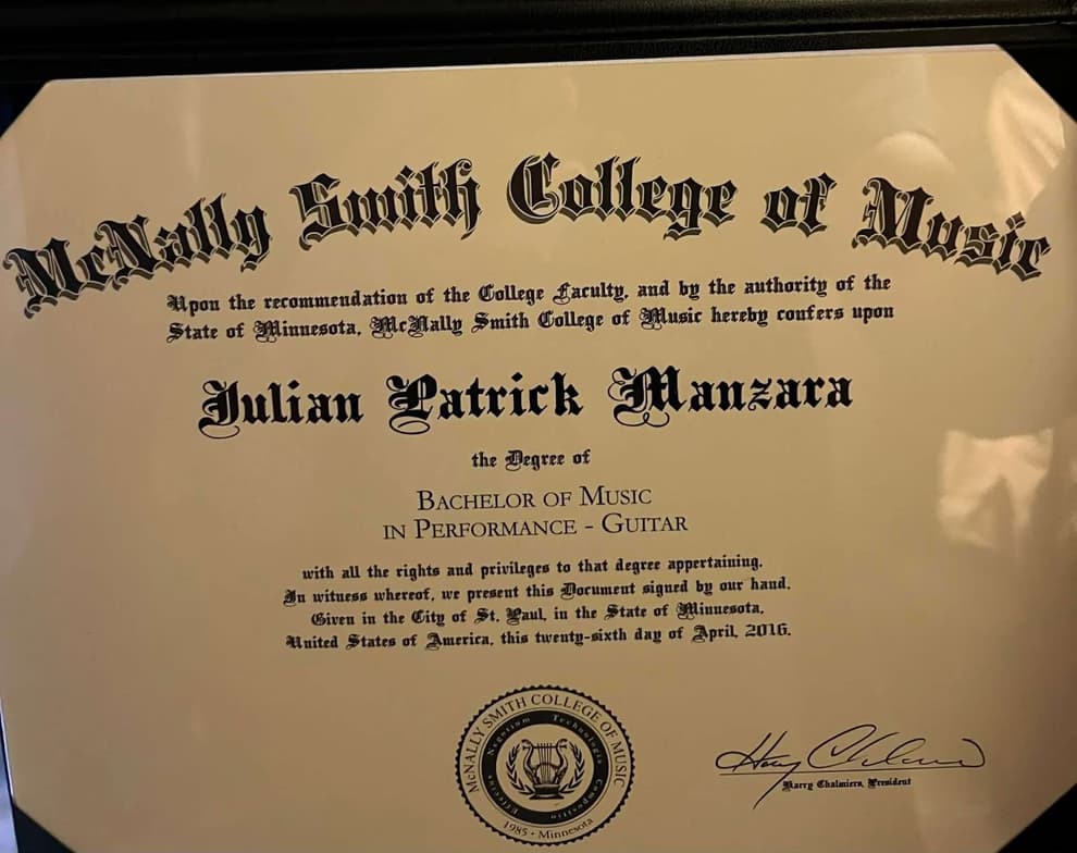 Verified degree or teaching certification of Julian 