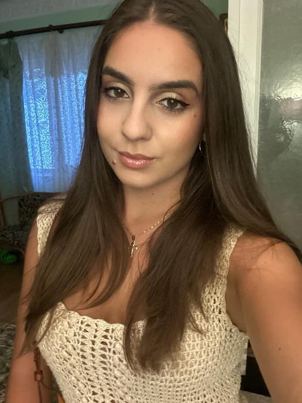 Profile photo of Sofia, French tutor at Wiingy 