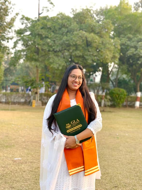 Graduation ceremony photo of Khushi 