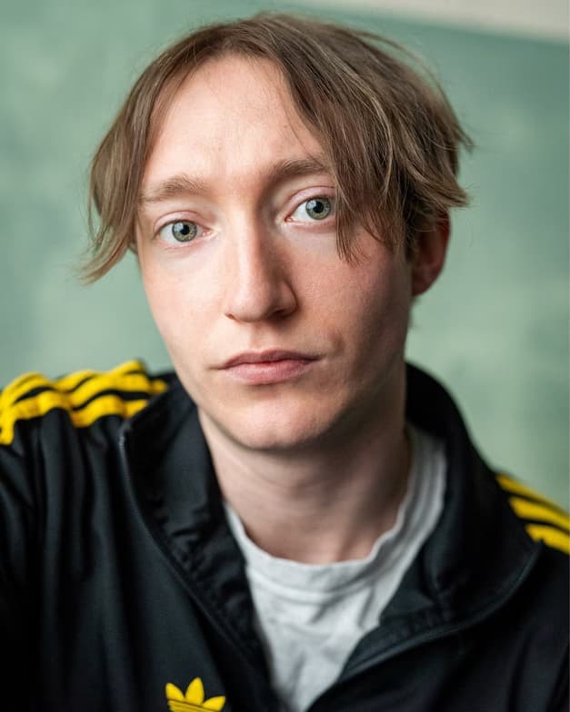 Profile photo of James, Singing tutor at Wiingy 