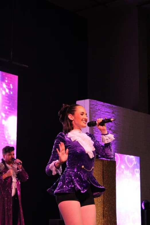 Travel snapshot of Rosina during a trip 