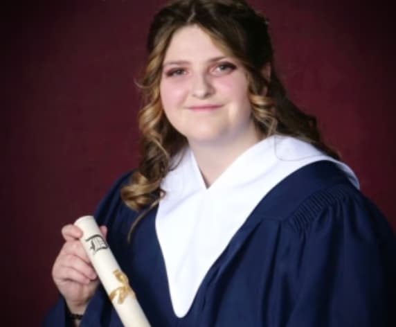 Graduation ceremony photo of Tessa 