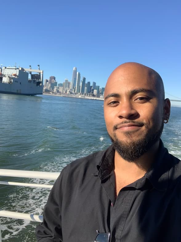 Travel snapshot of Cedric during a trip 