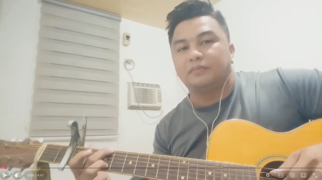 Casual photos of Dominic, Wiingy tutor 