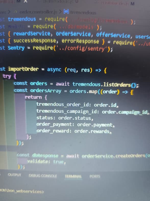 Live performance with Coding by Jayaat 