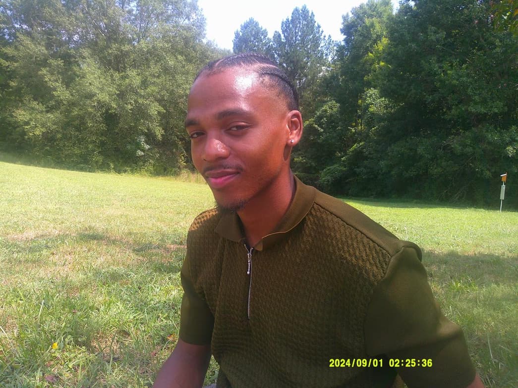 Profile photo of Jelani, Singing tutor at Wiingy