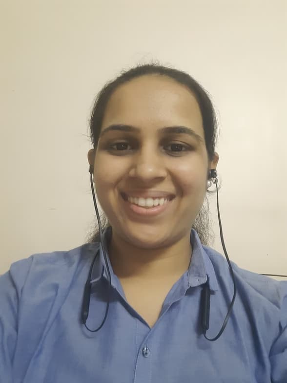 Sonam conducting a lesson 