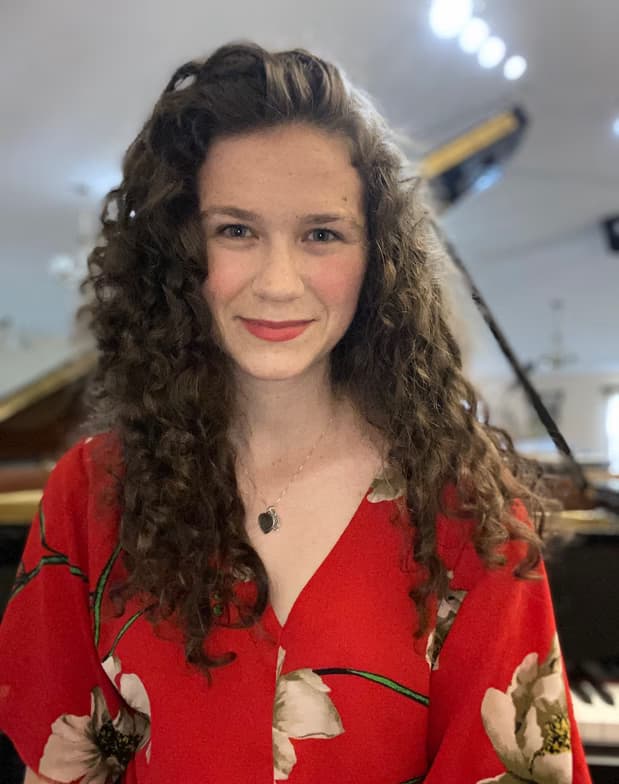 Profile photo of Madeleine, Piano tutor at Wiingy 